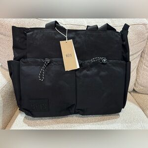 NWT BÉIS Sport Carryall in Black